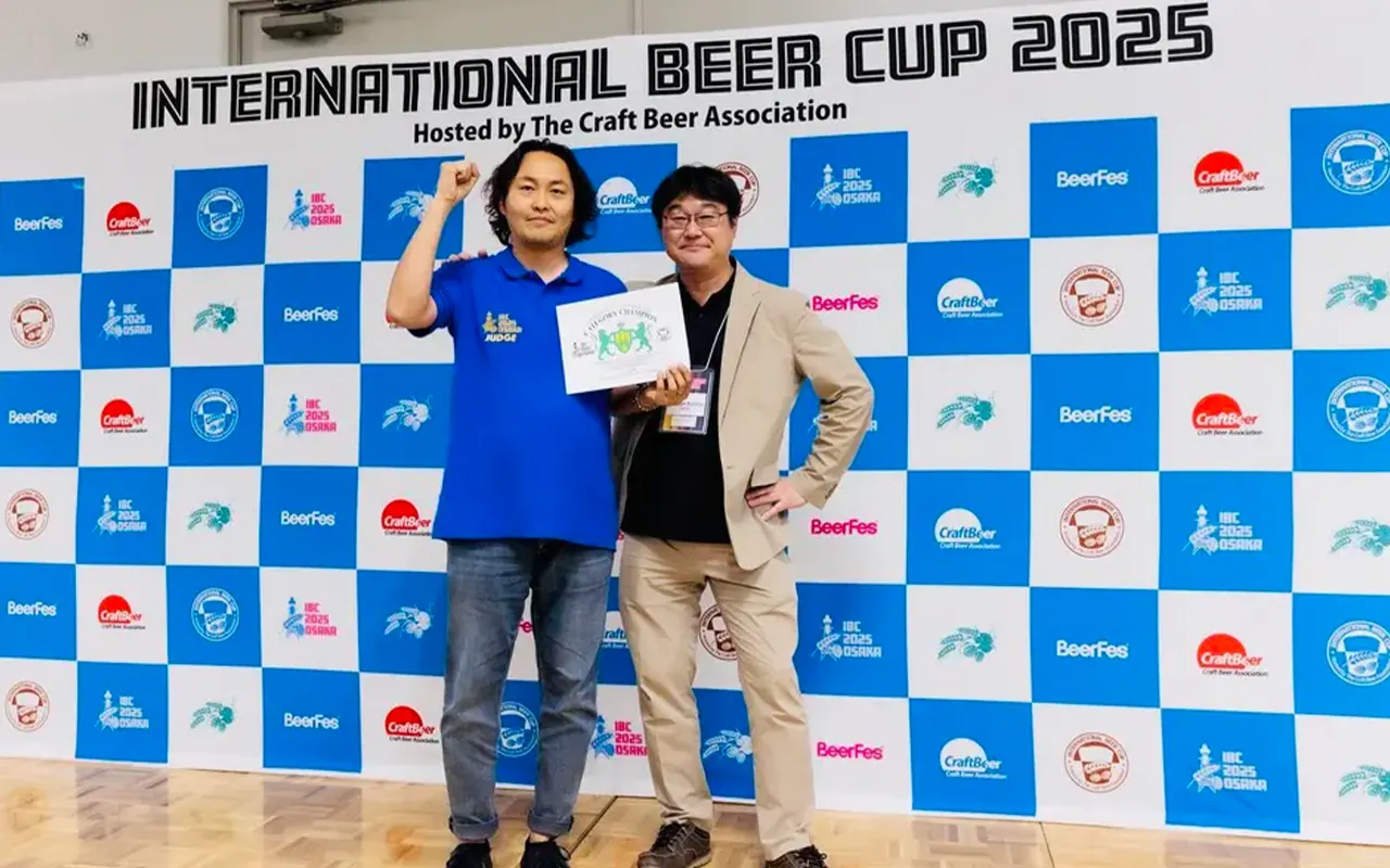 오비맥주 구스아일랜드가 2025 인터내셔널 비어 컵(IBC)에서 3관왕을 달성한 수상 현장 모습